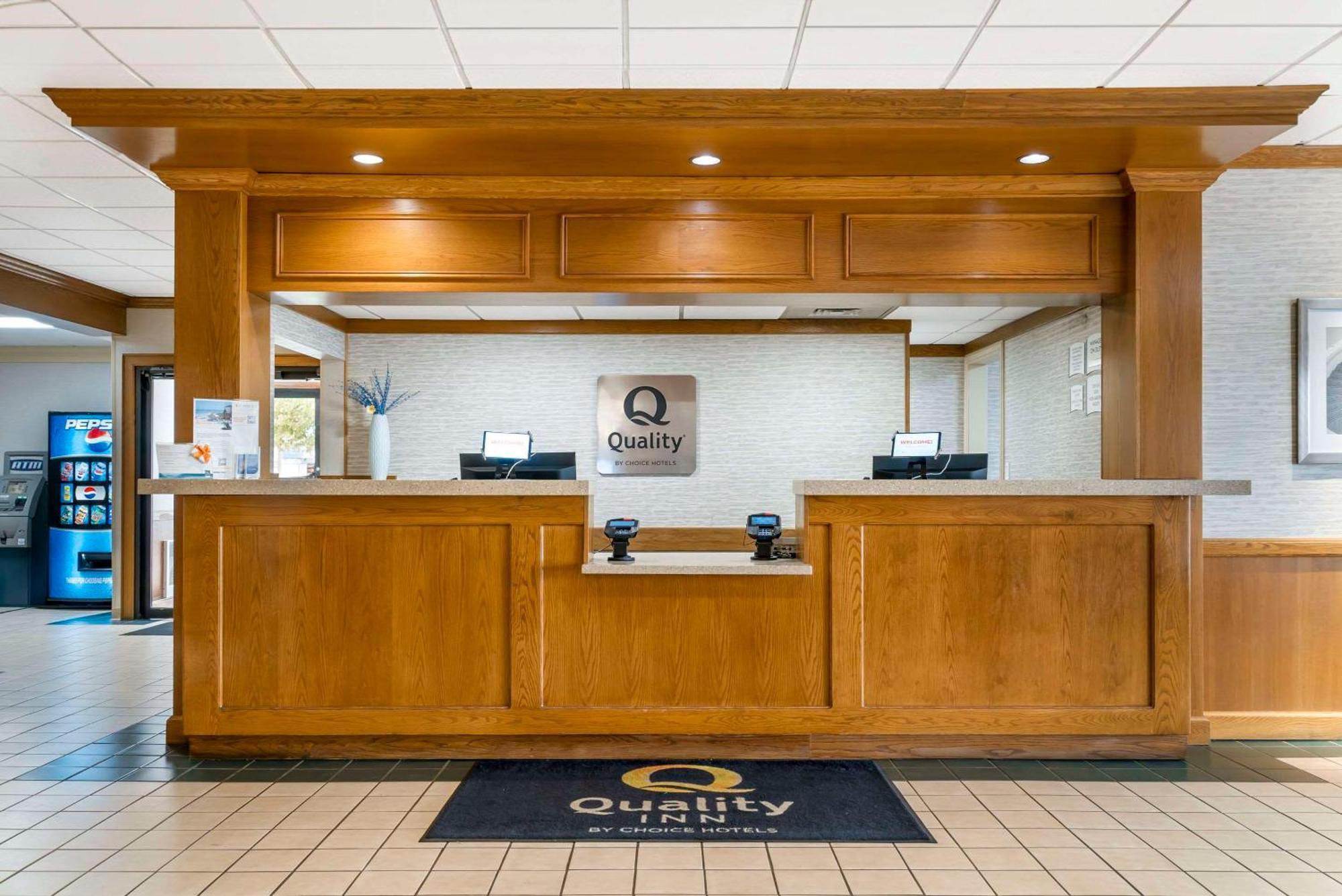 Quality Inn & Suites Monroe Exterior foto